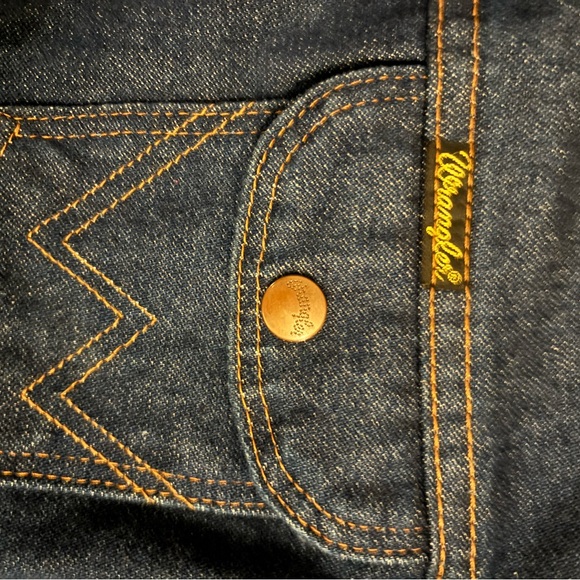 VINTAGE WRANGLERS RARE NEVER WORN 1970s DENIM TRUCKER JACKET LIKE NEW! Small - Picture 5 of 13